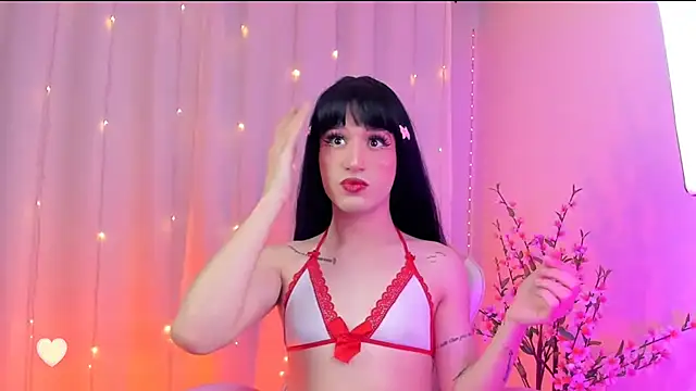 Snapshot of rosseblondee chatting on 09.29.25 rosseblondee online show from 09.29.25