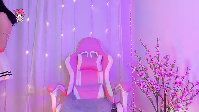 Snapshot of rosseblondee chatting on 01.09.26 rosseblondee online show from 01.09.26