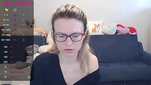 night is dark online show from 03.15.25