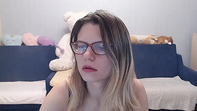 night is dark online show from 11.18.25