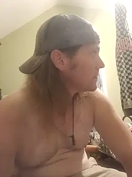 Snapshot of FUNINWV9 chatting on 09.15.25 FUNINWV9 online show from 09.15.25