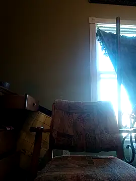 Snapshot of FUNINWV9 chatting on 09.18.25 FUNINWV9 online show from 09.18.25