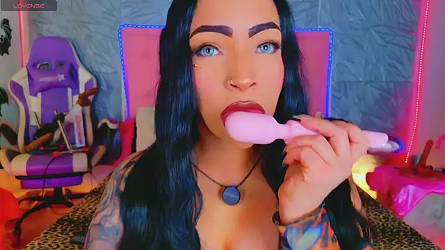 macasweet online show from 11.10.25