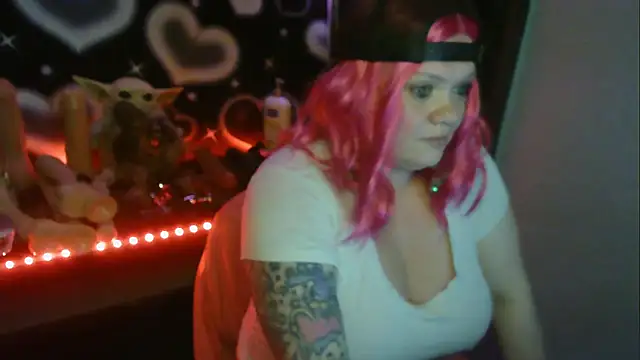 HoneyChambers online show from 05.20.26