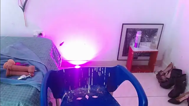 Snapshot of keyklin1 chatting on 02.23.26 keyklin1 online show from 02.23.26