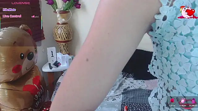 NicoleSantana online show from 06.26.26