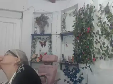 FunnyGrandma online show from 01.08.25