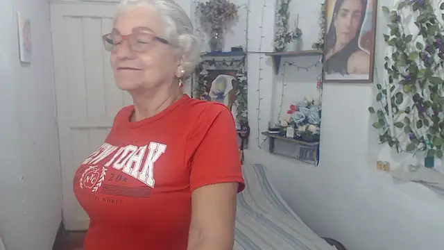 FunnyGrandma online show from 09.21.25