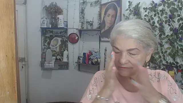 FunnyGrandma online show from 05.06.26