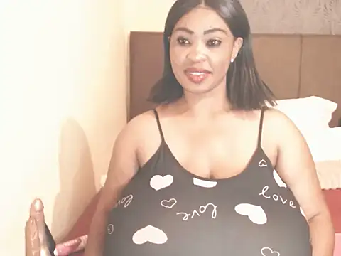 Snapshot of MissTits chatting on 12.22.25 MissTits online show from 12.22.25