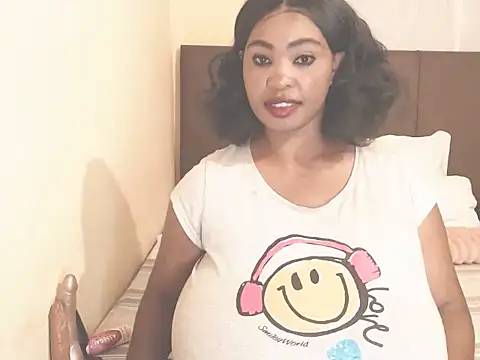 Snapshot of MissTits chatting on 01.05.26 MissTits online show from 01.05.26