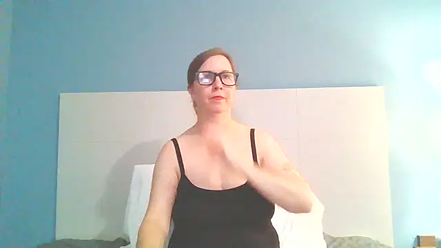 SweetandNaughty1 online show from 02.18.25