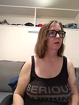 Snapshot of SweetandNaughty1 chatting on 03.12.26 SweetandNaughty1 online show from 03.12.26