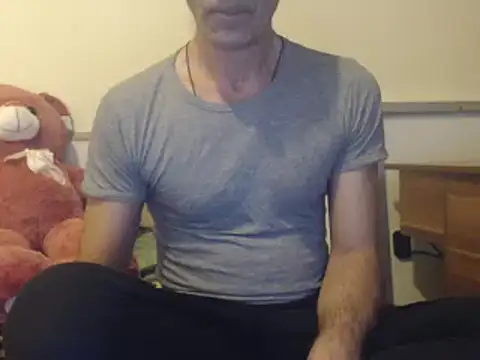 yvesstorm1 online show from 03.04.25