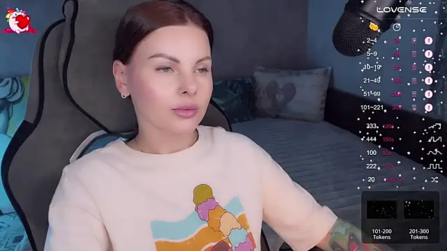 Your Sweet Lilu online show from 10.29.25