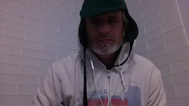 Snapshot of readyforfunxxx chatting on 12.12.24 readyforfunxxx online show from 12.12.24