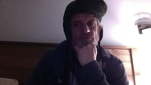 Snapshot of readyforfunxxx chatting on 02.18.25 readyforfunxxx online show from 02.18.25