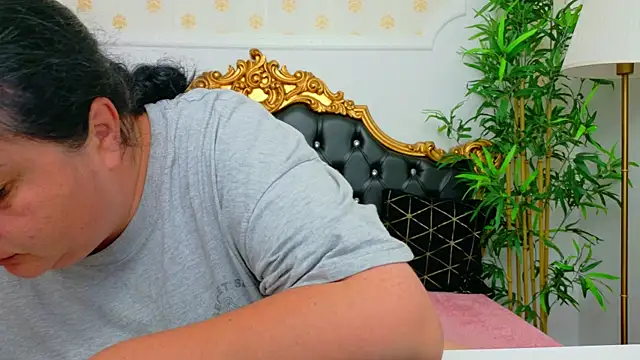 Snapshot of AleshaArabian chatting on 05.07.26 AleshaArabian online show from 05.07.26