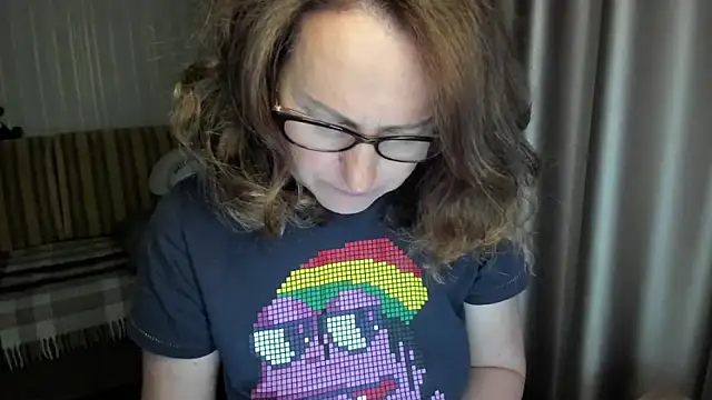 lauraoven online show from 05.13.26