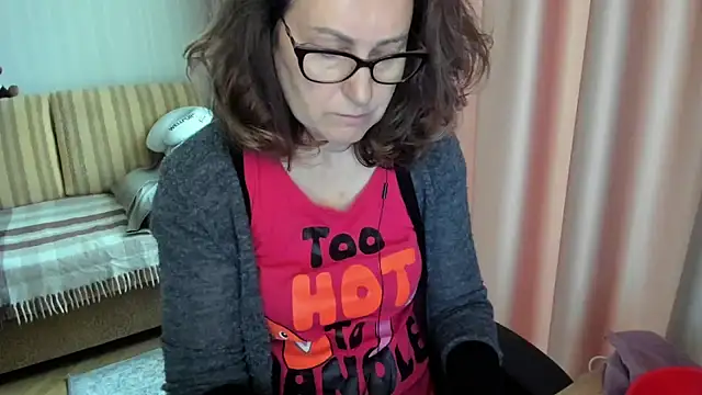 lauraoven online show from 05.14.26
