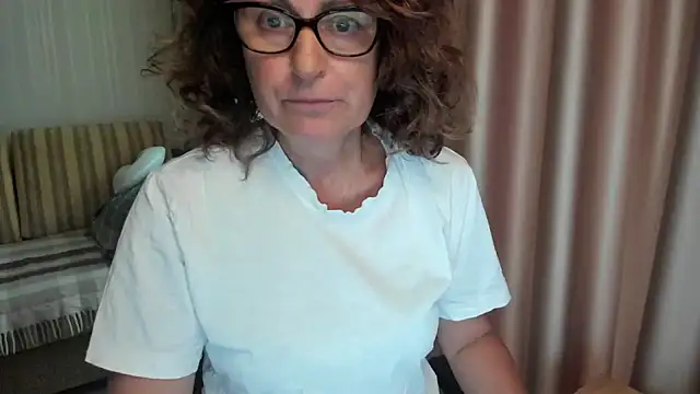lauraoven online show from 07.21.26