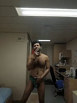 harddick0404 online show from 10.28.25