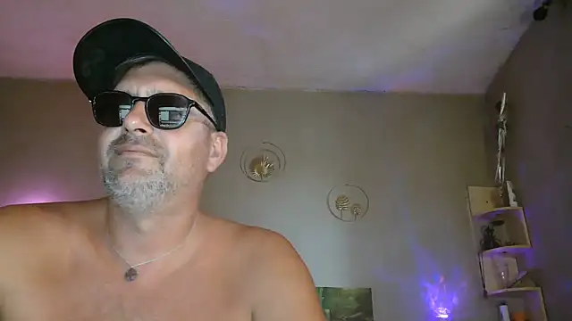 matrikes1 online show from 07.16.26