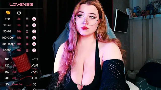 Mini Mo online show from 04.30.26