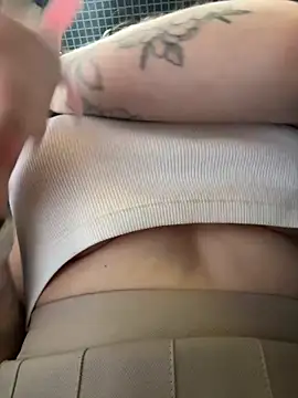 Wet  Bunny online show from 05.03.26