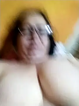 Snapshot of LaGochis07 chatting on 03.16.26 LaGochis07 online show from 03.16.26