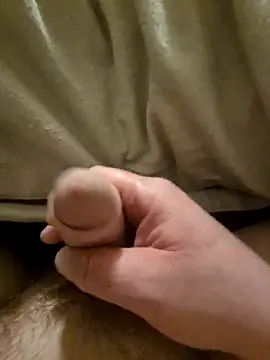 Deebo2212 online show from 04.28.26