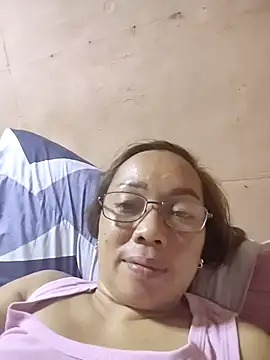 asianwet4u online show from 10.18.25