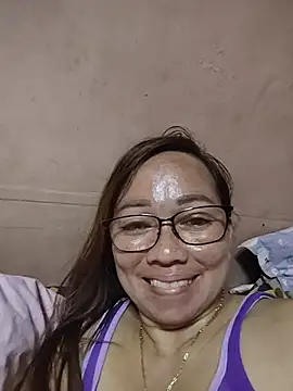 Snapshot of asianwet4u chatting on 06.25.26 asianwet4u online show from 06.25.26