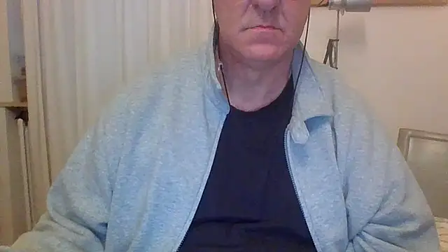 ANONIMO7735 online show from 10.18.25