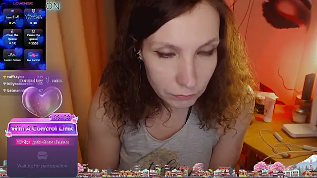 Snapshot of JohansonKatie chatting on 02.15.25 JohansonKatie online show from 02.15.25