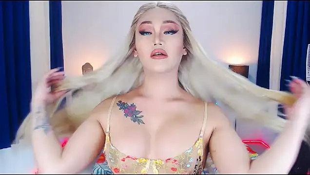 KylieMaxwellCaulfield TS online show from 10.31.25