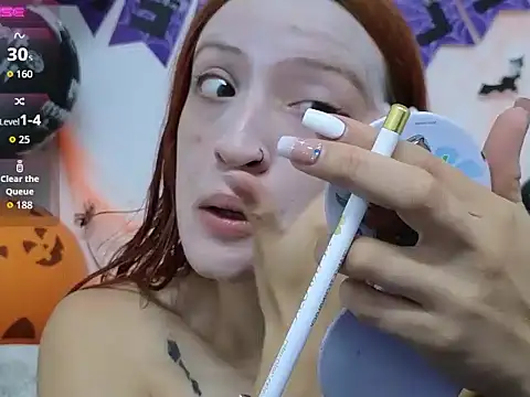 ninaa fox online show from 10.31.25