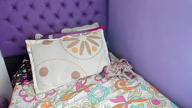 Margoth clain online show from 03.21.26