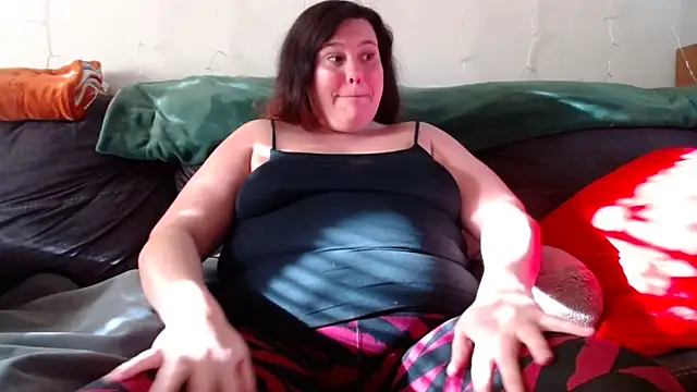 Snapshot of melody_mccoy chatting on 01.16.25 melody mccoy online show from 01.16.25