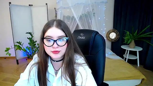 NicoleFoxery online show from 02.06.25