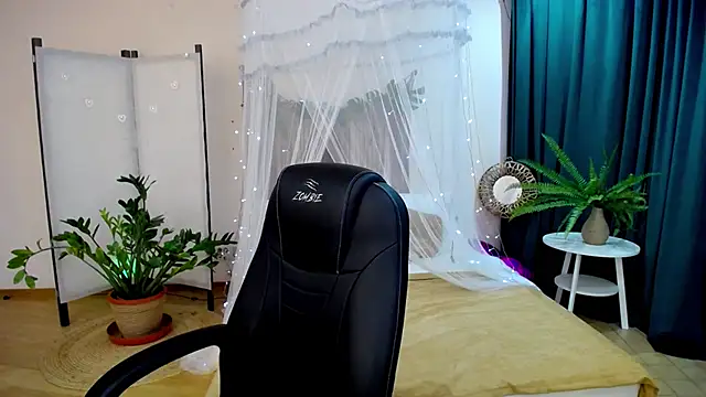 NicoleFoxery online show from 03.06.25