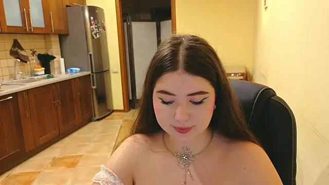 NicoleFoxery online show from 11.26.25