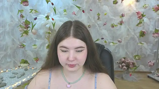 NicoleFoxery online show from 05.10.26