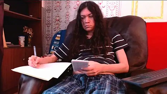 Snapshot of ShanyFerrati chatting on 02.02.25 ShanyFerrati online show from 02.02.25