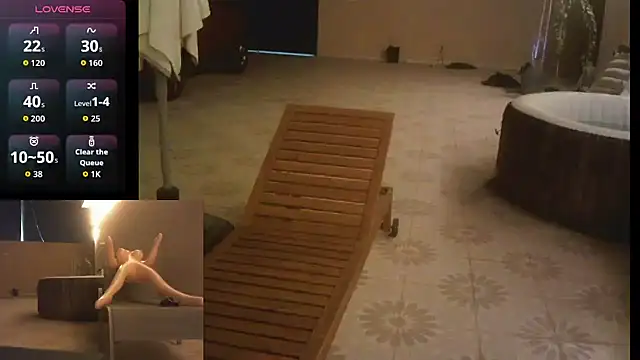 Snapshot of theSecretBallerino chatting on 11.14.25 theSecretBallerino online show from 11.14.25