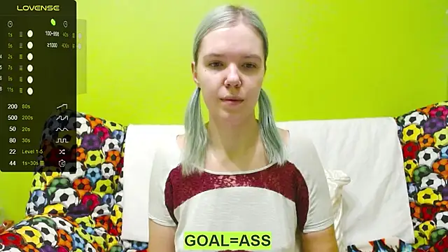 Ultra Meow online show from 02.06.25