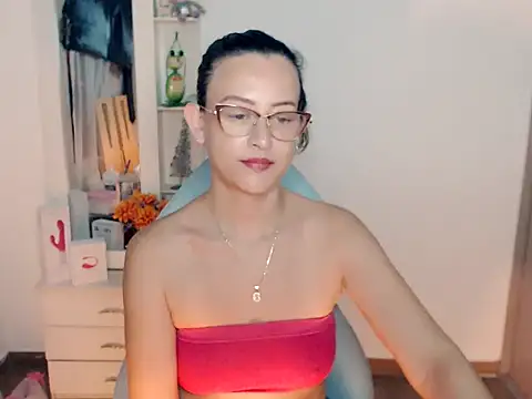 Snapshot of BOREAL_MOON chatting on 07.29.26 BOREAL MOON online show from 07.29.26