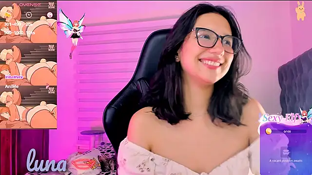 Luniverse online show from 01.12.25