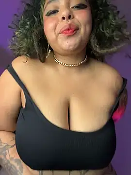 PrincessLauren420 online show from 04.28.26