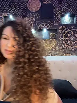 Marilyn La Rose online show from 02.06.26